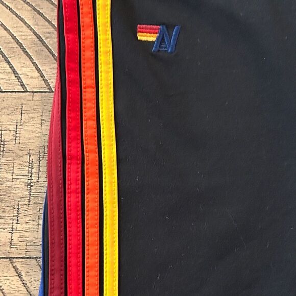 Aviator 🧑‍✈️ Nation Made in USA 🇺🇸 5 Stripe Performance 🏃 🧘 Shorts 🩳 NWT - Picture 5 of 17